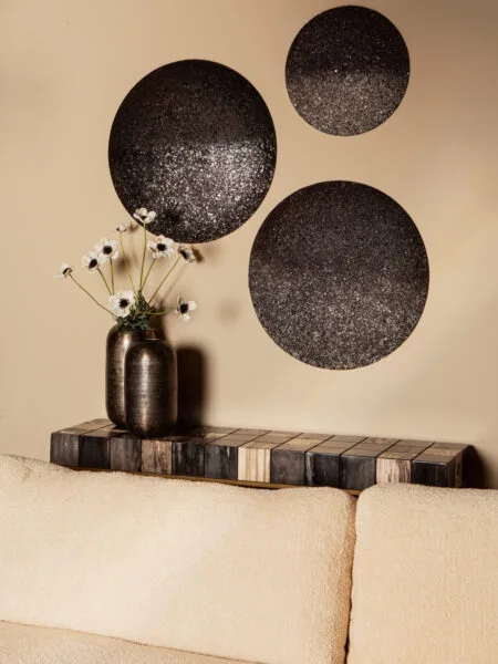Miecke Black shimmer iron wall panel round S