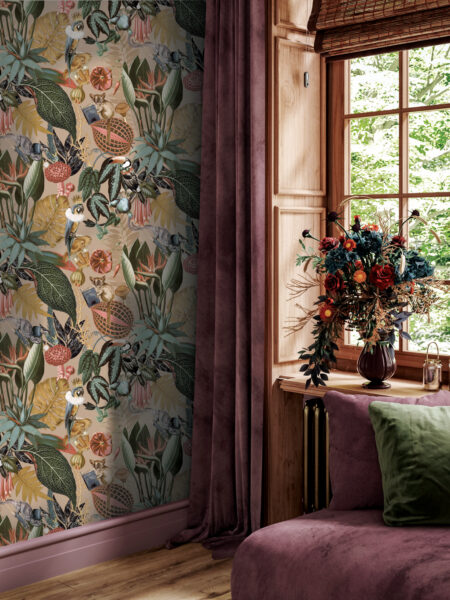 Reverie gold behang op de muur