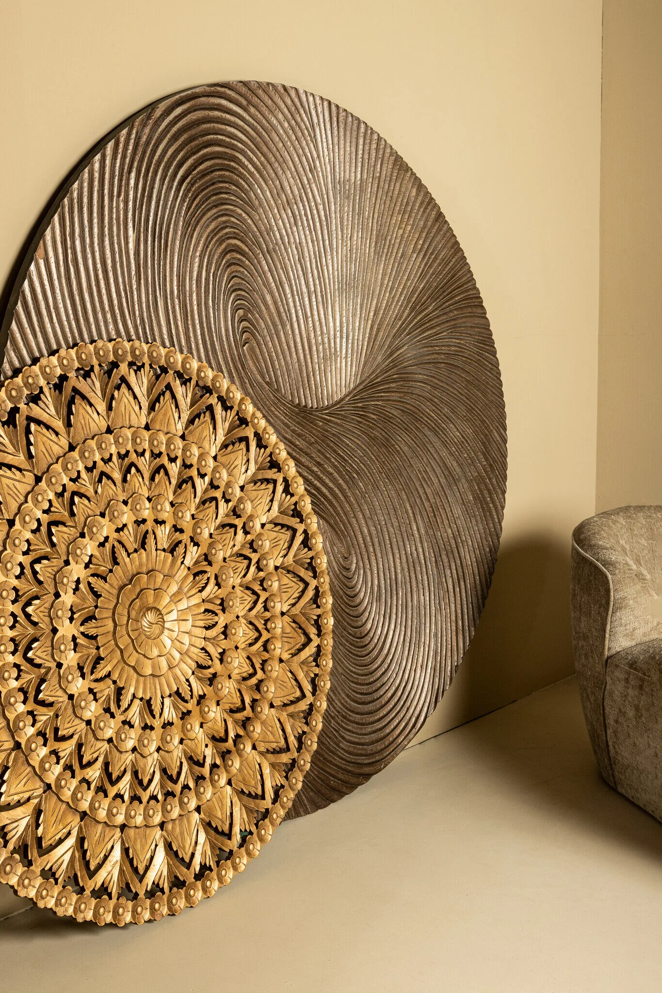 PTMD wandbord Wiktor Brown MDF round swirl carved M 120 cm