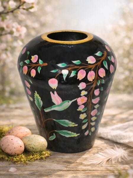 Vaas handgeschilderd zwart voorjaar