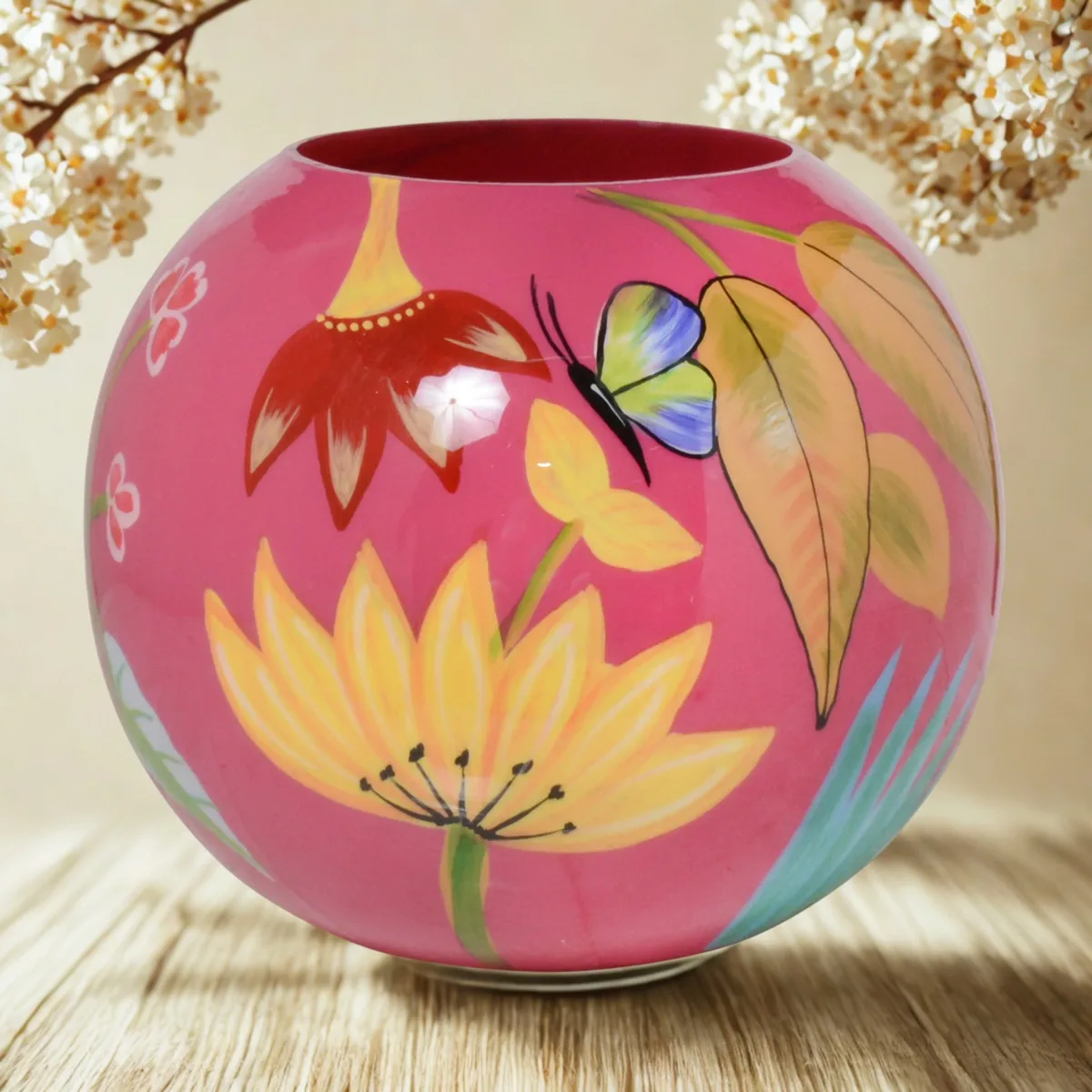 Vaas handgeschilderd fuchsia enamel glass 22x22x19 cm